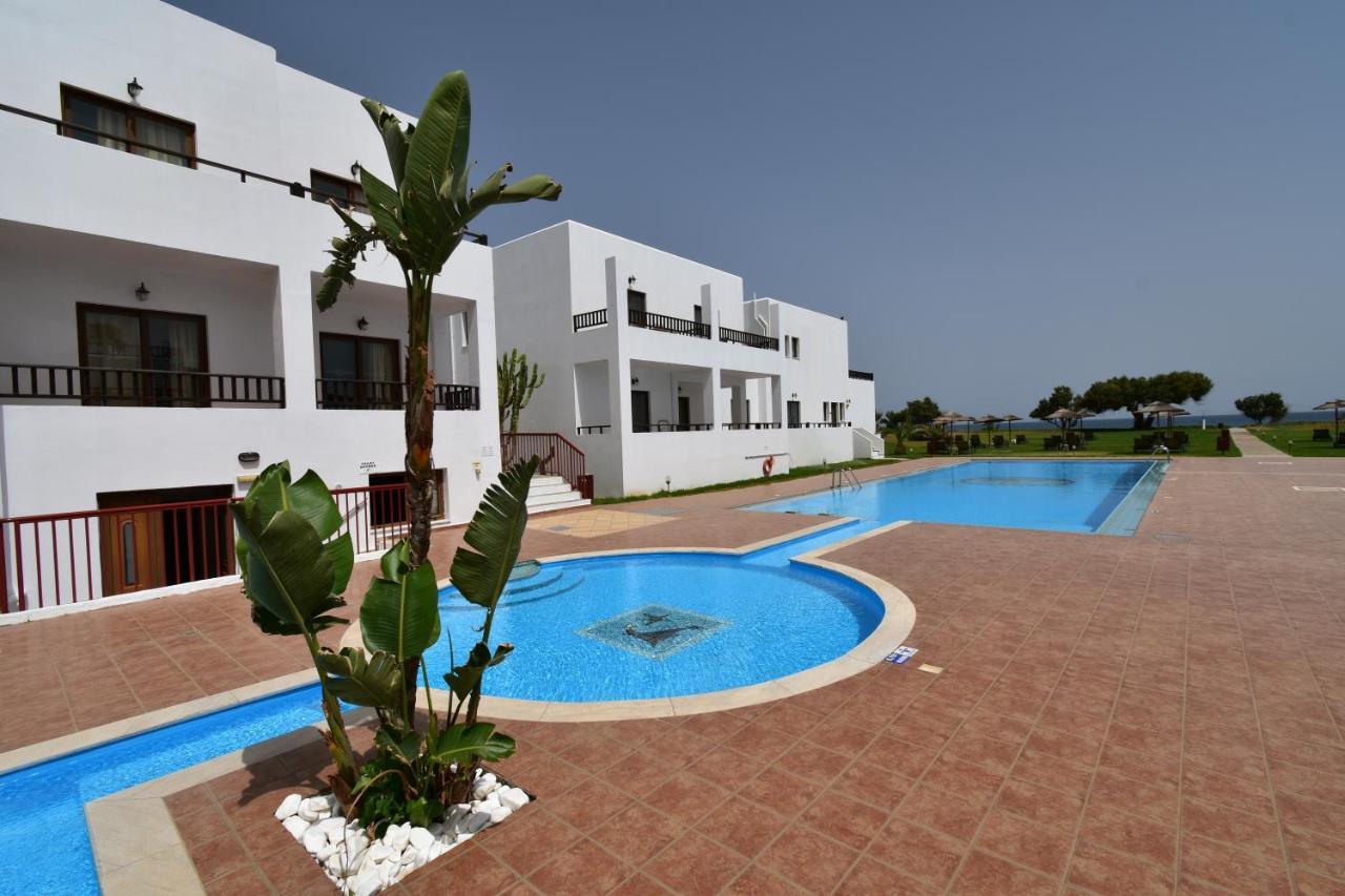 Geraniotis Hotel And Resort Platanés Extérieur photo