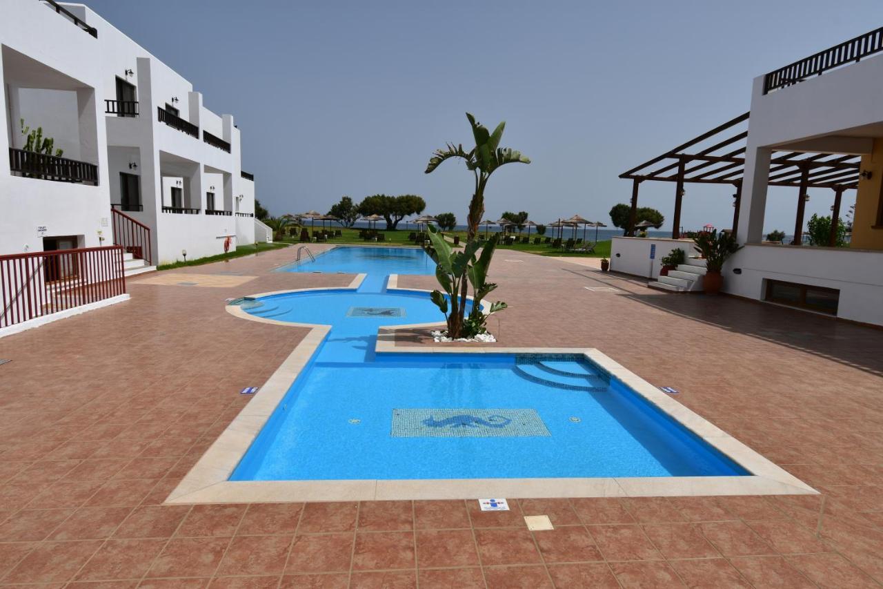 Geraniotis Hotel And Resort Platanés Extérieur photo